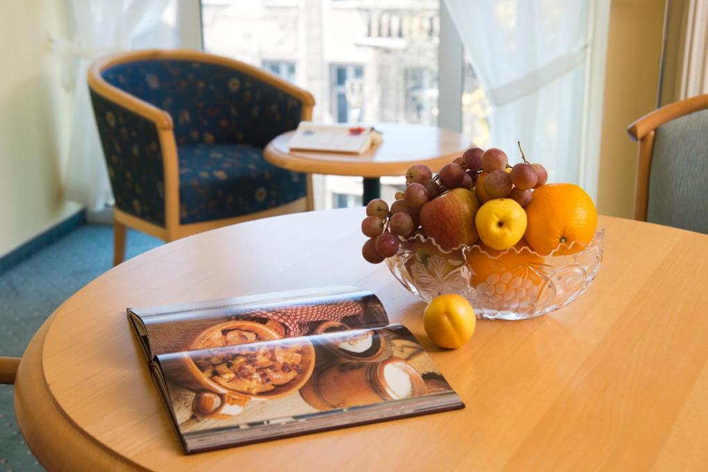 Hotel Berlin - Greenline Hotel Zossen Extérieur photo